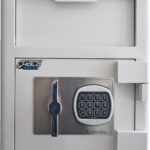 Stronghold Drop Safe Size 1